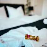 Апартаменты Oasis - Wohnen Im Koenigspark - Elbhang - Grosse Terrasse - Netflix - Tg *