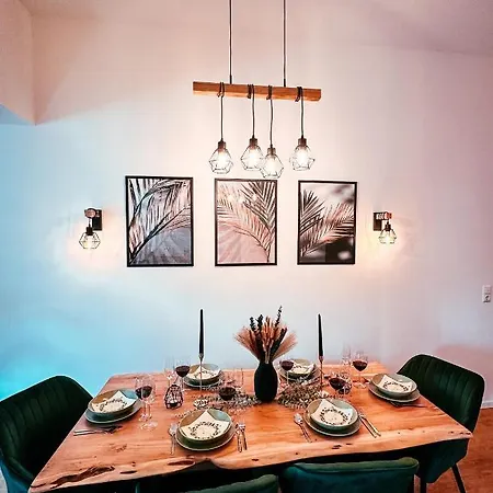 Oasis - Wohnen Im Koenigspark - Elbhang - Grosse Terrasse - Netflix - Tg アパート *