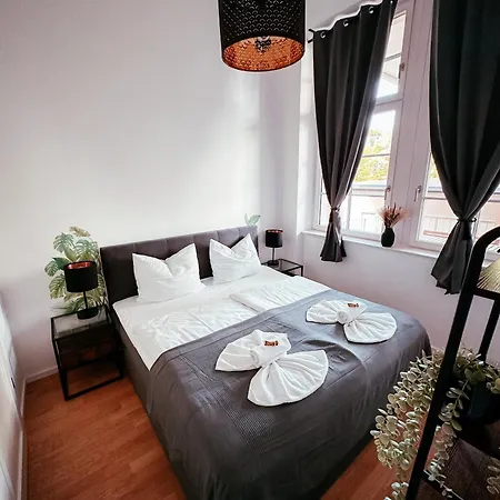 Apartamento Oasis - Wohnen Im Koenigspark - Elbhang - Grosse Terrasse - Netflix - Tg
