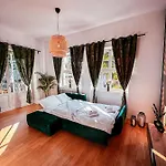 Oasis - Wohnen Im Koenigspark - Elbhang - Grosse Terrasse - Netflix - Tg Apartment Dresden
